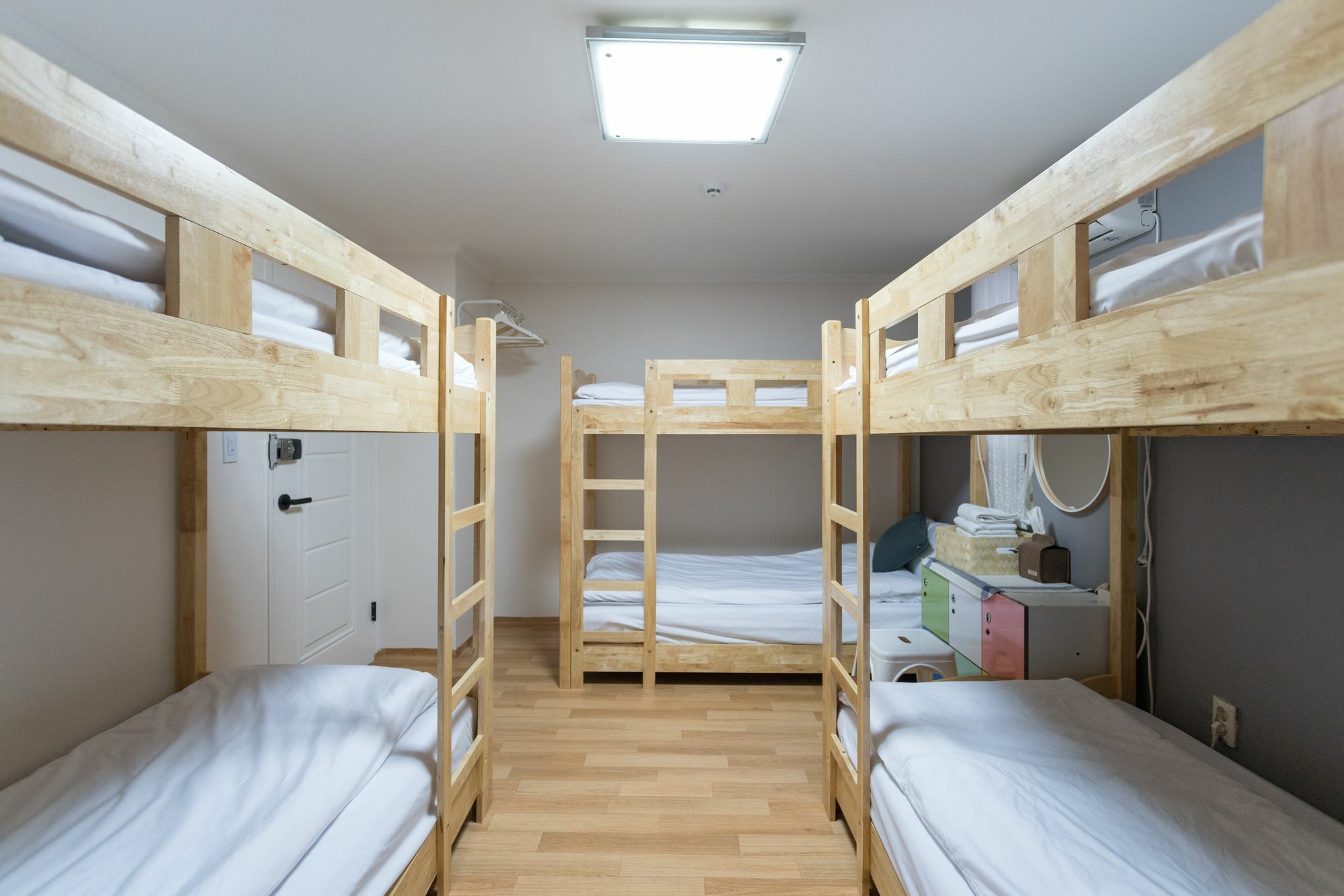 Готель Mono House Hongdae 2 Сеул Екстер'єр фото