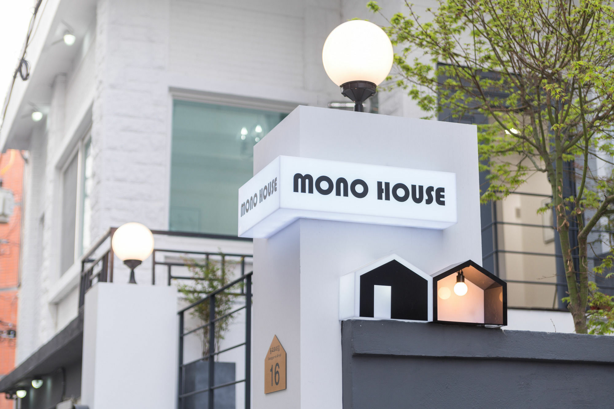 Готель Mono House Hongdae 2 Сеул Екстер'єр фото